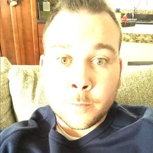 Meet your Posher, Travis